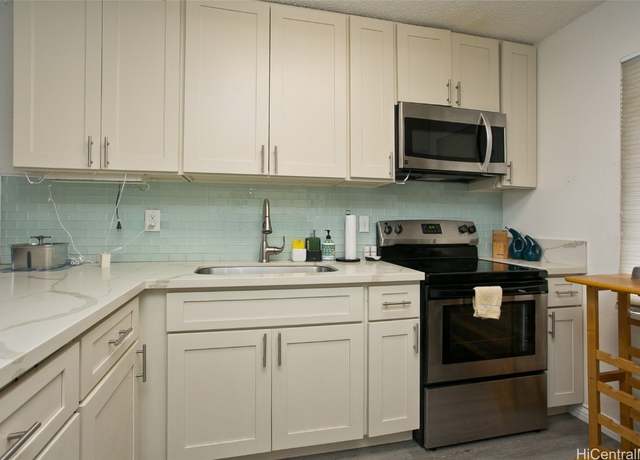 Property at 46-232 Kahuhipa St Unit F204, Kaneohe, HI 96744, 2 beds, 1.5 baths