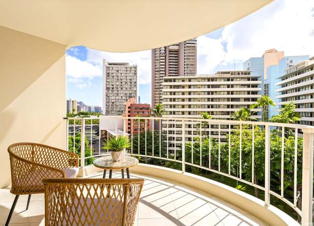 Property at 469 Ena Rd #901, Honolulu, HI 96815, 3 beds, 3 baths