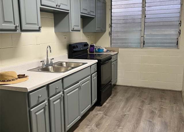 Property at 94-245 Leowahine St Unit D1005, Waipahu, HI 96797, 3 beds, 1 bath
