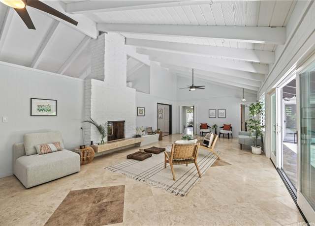 Property at 61 Kai One Pl, Kailua, HI 96734, 5 beds, 4 baths