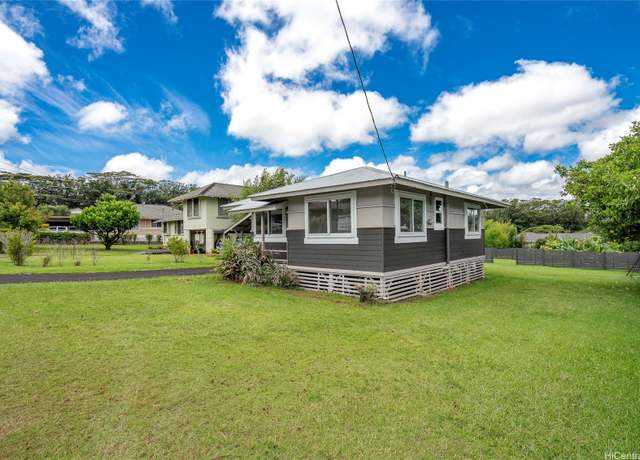 Property at 2323 California Ave, Wahiawa, HI 96786, 2 beds, 1 bath