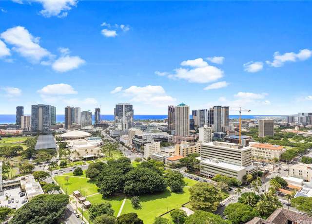 Property at 1221 Victoria St #3201, Honolulu, HI 96814, 3 beds, 3 baths