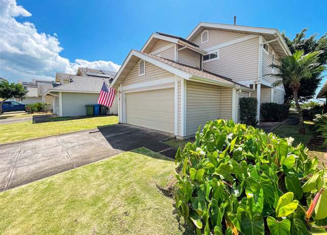 Property at 98-1911 Kaahumanu St #101, Aiea, HI 96701, 3 beds, 2.5 baths