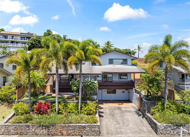 Property at 98-1044 Palula Way, Aiea, HI 96701, 4 beds, 2.5 baths