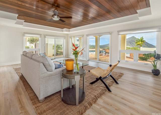 Property at 1007 Kuamauna St, Honolulu, HI 96825, 5 beds, 6 baths