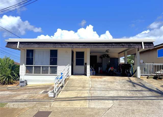 Property at 622 11th Ave, Honolulu, HI 96816, 4 beds, 2 baths