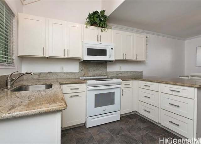 Property at 553 Pepeekeo St Unit 431A, Honolulu, HI 96825, 3 beds, 2 baths