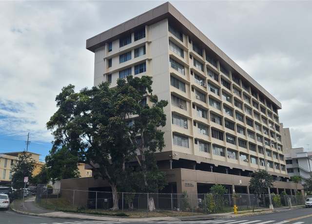 Property at 2977 Ala Ilima St #301, Honolulu, HI 96818, 3 beds, 1 bath