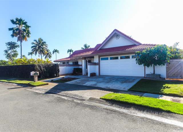 Property at 1144 Makaaoa St, Honolulu, HI 96825, 3 beds, 2 baths