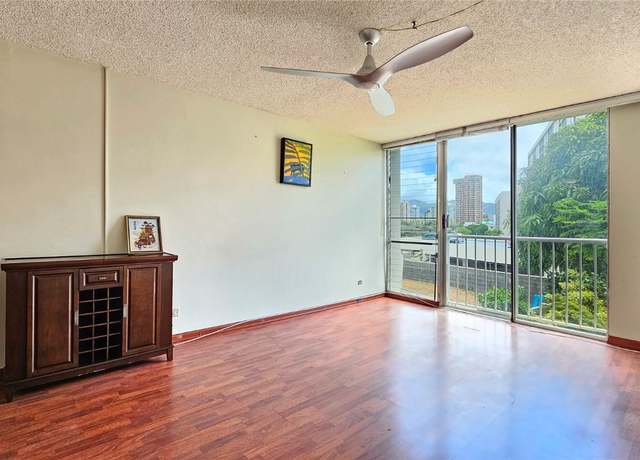 Property at 3148 Ala Ilima St #204, Honolulu, HI 96818, 2 beds, 1 bath