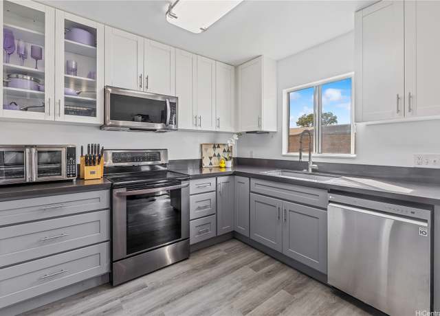 Property at 91-1163 Kamaaha Loop Unit 13C, Kapolei, HI 96707, 2 beds, 1.5 baths