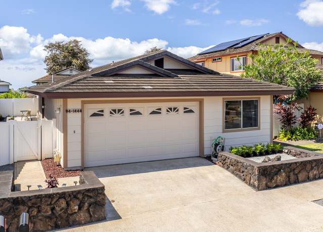 Property at 94-1444 Okupu St, Waipahu, HI 96797, 3 beds, 2 baths