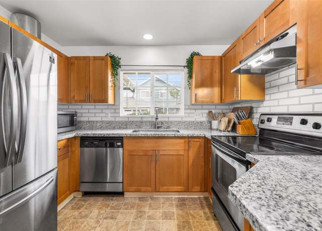 Property at 87-1958 Pakeke St Unit B, Waianae, HI 96792, 3 beds, 2 baths