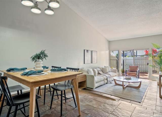 Property at 95-699 Kipapa Dr #28, Mililani, HI 96789, 3 beds, 2 baths