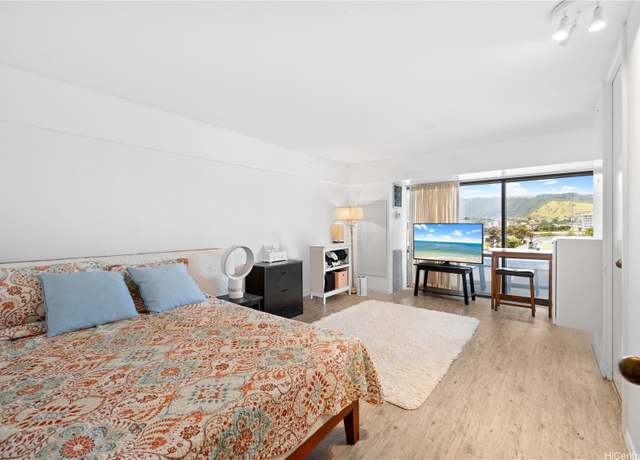 Property at 1750 Kalakaua Ave #609, Honolulu, HI 96826, 1 bath
