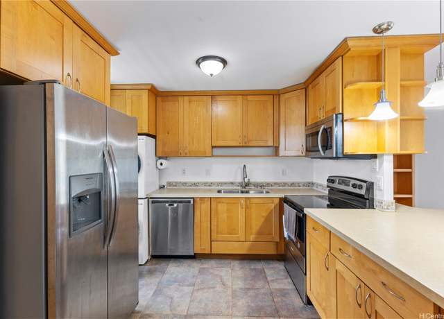 Property at 95-273 Waikalani Dr #1206, Mililani, HI 96789, 3 beds, 2 baths