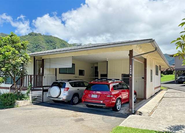 Property at 3360 E Manoa Rd Unit C, Honolulu, HI 96822, 3 beds, 2 baths