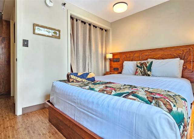 Property at 2425 Kuhio Ave #807, Honolulu, HI 96815, 1 bed, 1 bath