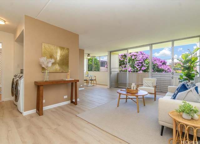 Property at 94-327 Hokuahiahi St #325, Mililani, HI 96789, 2 beds, 1 bath