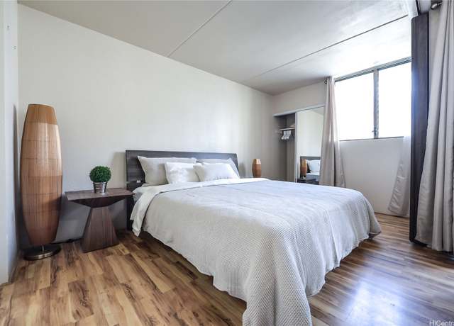 Property at 2240 Kuhio Ave #1014, Honolulu, HI 96815, 1 bed, 1 bath