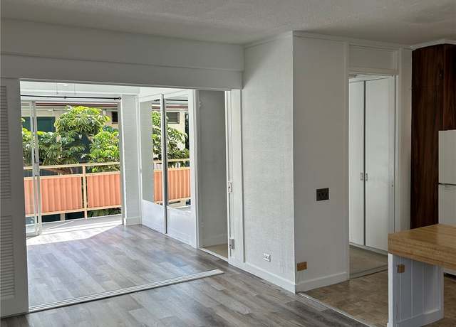 Property at 417 Nohonani St #414, Honolulu, HI 96815, 1 bed, 1 bath