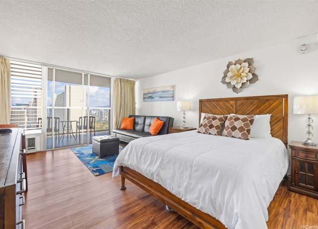 Property at 445 Seaside Ave #2816, Honolulu, HI 96815, 1 bath