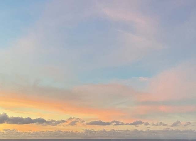 Property at 1001 Queen St #2504, Honolulu, HI 96814, 2 beds, 2 baths