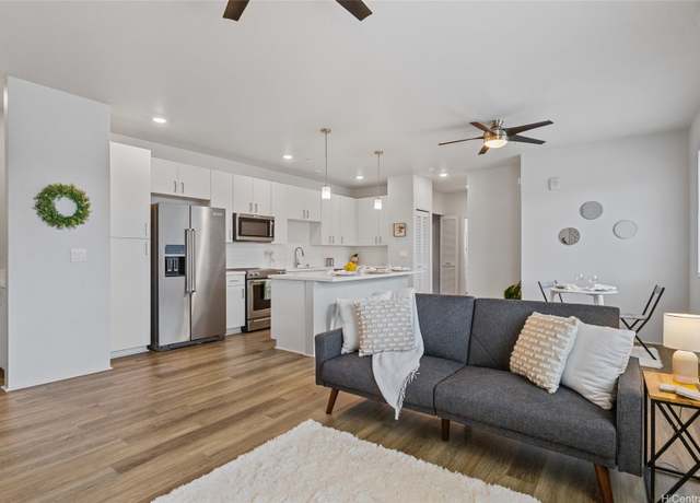 Property at 91-3575 Iwikuamoo St #405, Ewa Beach, HI 96706, 1 bed, 1 bath