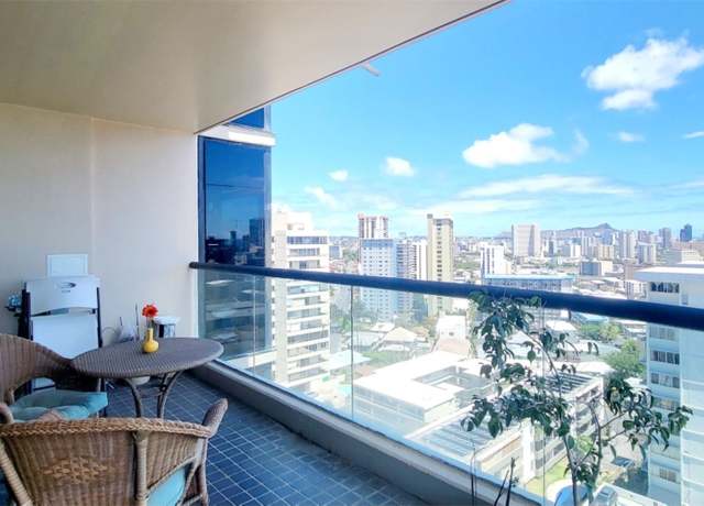 Property at 1015 Wilder Ave #1105, Honolulu, HI 96822, 3 beds, 2 baths