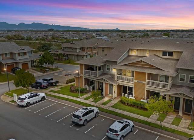 Property at 91-1081 Iwikuamoo St #1203, Ewa Beach, HI 96706, 3 beds, 2.5 baths