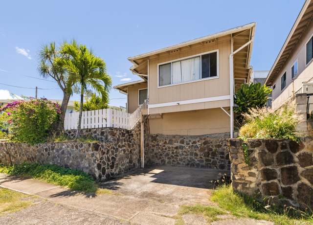 Property at 1863 Lusitana St, Honolulu, HI 96813, 3 beds, 2 baths