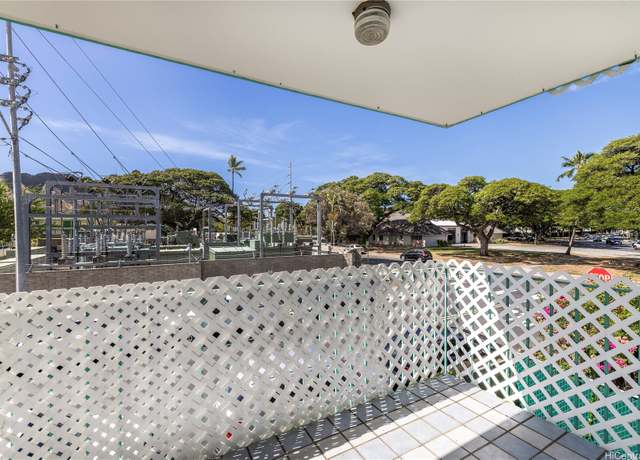 Property at 3410 Leahi Ave #205, Honolulu, HI 96815, 2 beds, 1 bath