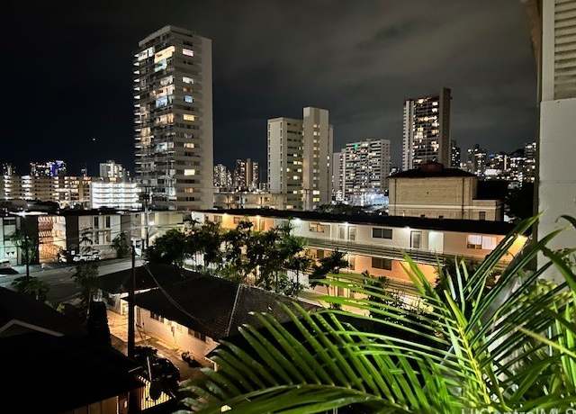 Property at 1620 Keeaumoku St #404, Honolulu, HI 96822, 1 bed, 1 bath