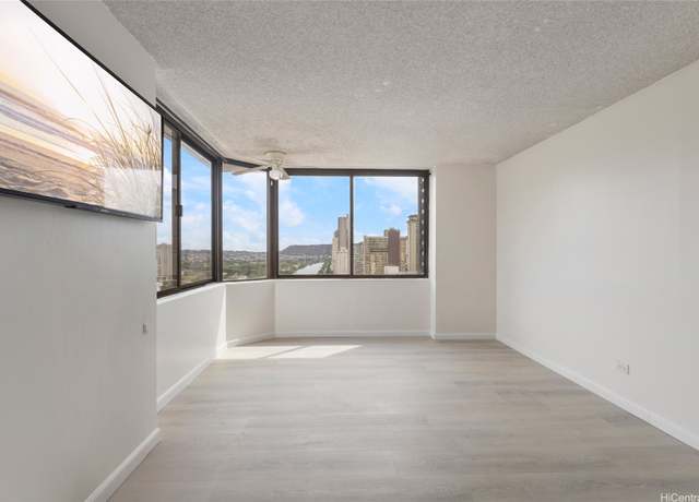 Property at 444 Niu St #2111, Honolulu, HI 96815, 1 bath