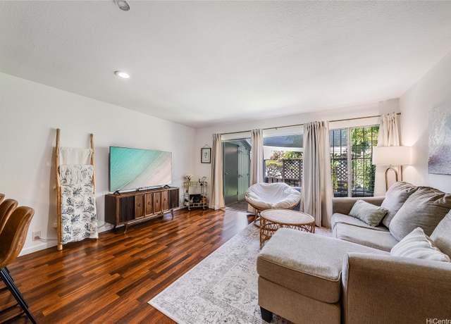 Property at 92-984 Panana St #10, Kapolei, HI 96707, 2 beds, 1 bath