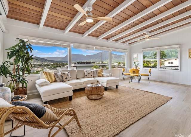 Property at 45-270 Lilipuna Rd, Kaneohe, HI 96744, 6 beds, 3 baths