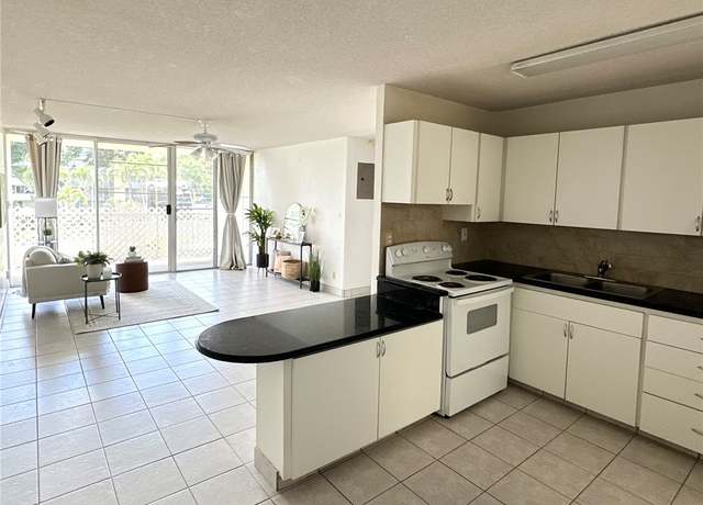 Property at 95-2047 Waikalani Pl Unit D305, Mililani, HI 96789, 2 beds, 1 bath