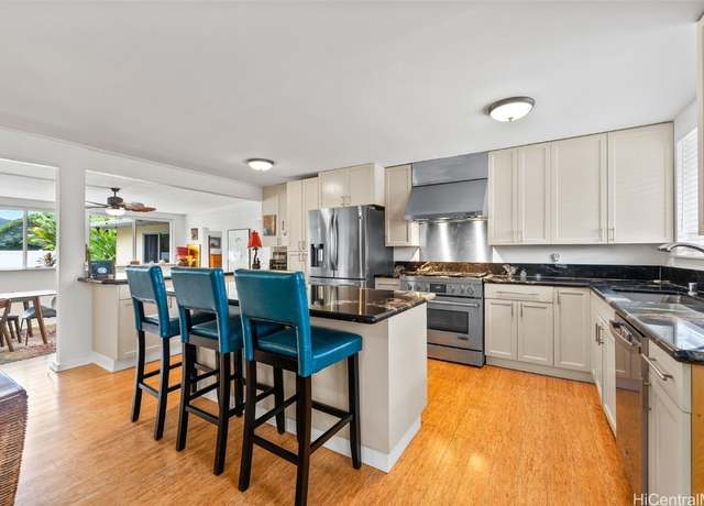 Property at 763 Kaipii St, Kailua, HI 96734, 4 beds, 2 baths