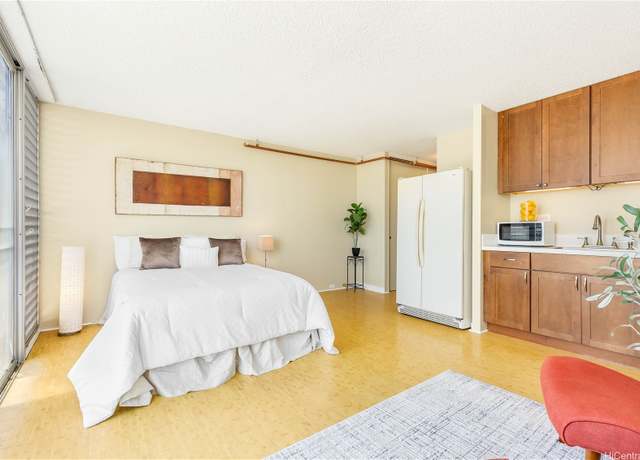 Property at 1650 Kanunu St #901, Honolulu, HI 96814, 1 bath