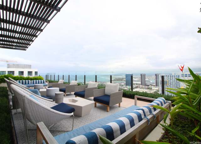 Property at 987 Queen St #3516, Honolulu, HI 96814, 1 bath