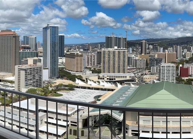 Property at 1717 Ala Wai Blvd #4, Honolulu, HI 96815, 2 beds, 2 baths