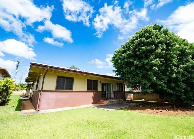 Property at 825 Neal Ave, Wahiawa, HI 96786, 3 beds, 2.5 baths