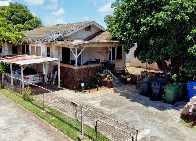 Property at 3453 Harding Ave, Honolulu, HI 96816, 4 beds, 2 baths