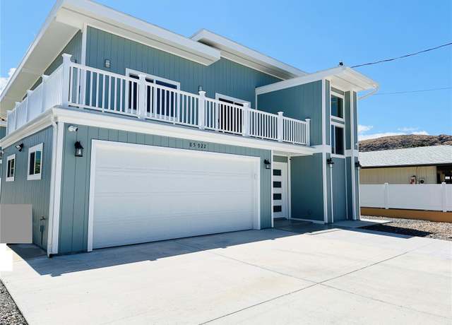 Property at 85-922 Midway St, Waianae, HI 96792, 5 beds, 4 baths