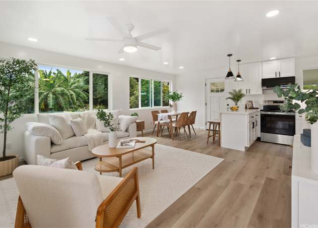 Property at 45-127 Waikapoki Rd Unit D, Kaneohe, HI 96744, 3 beds, 1 bath