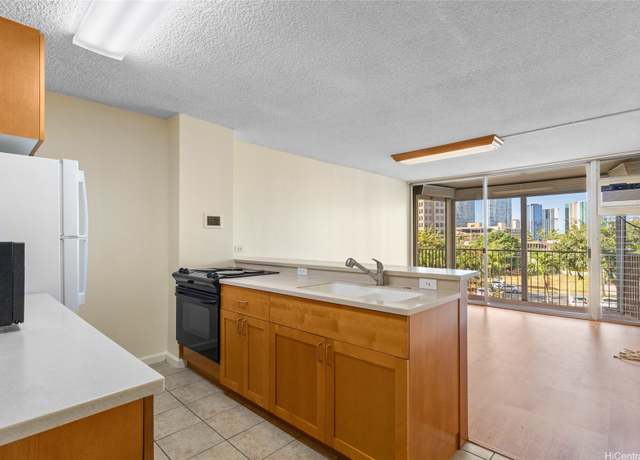 Property at 1050 Kinau St #301, Honolulu, HI 96814, 2 beds, 1 bath