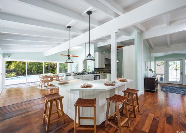 Property at 650 Ikemaka Pl, Kailua, HI 96734, 4 beds, 3 baths
