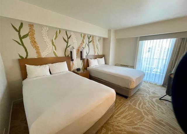 Property at 410 Atkinson Dr #2213, Honolulu, HI 96814, 1 bath