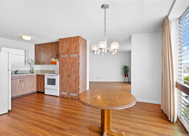 Property at 1139 9th Ave #703, Honolulu, HI 96816, 2 beds, 1.5 baths