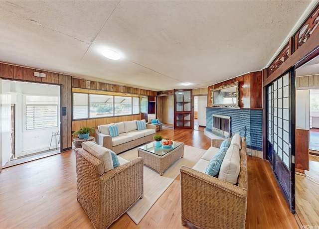 Property at 1777 Eames St, Wahiawa, HI 96786, 4 beds, 2.5 baths